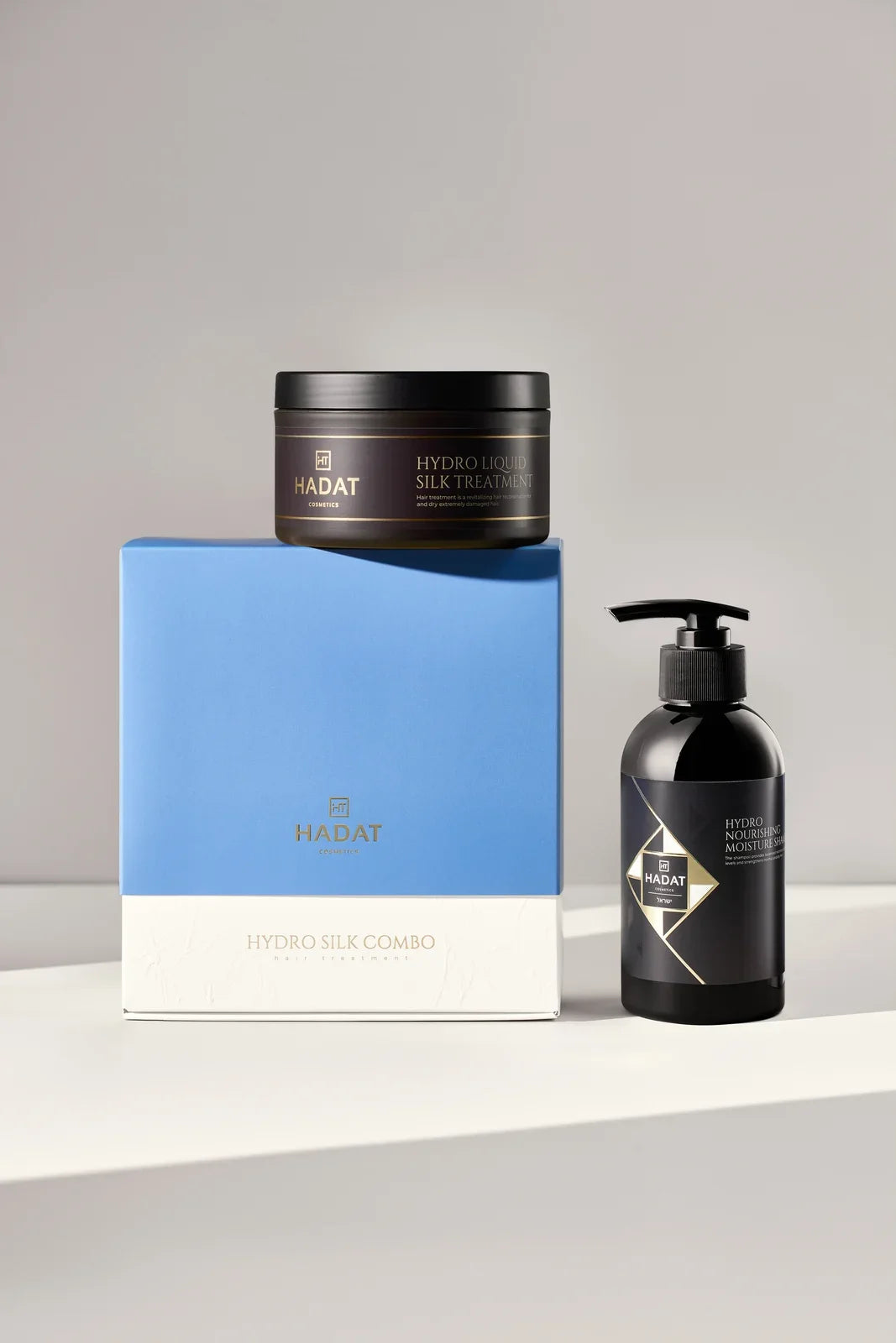 Nourishing Moisture Shampoo 250 ml and Liquid Silk Treatment 300 ml gift set