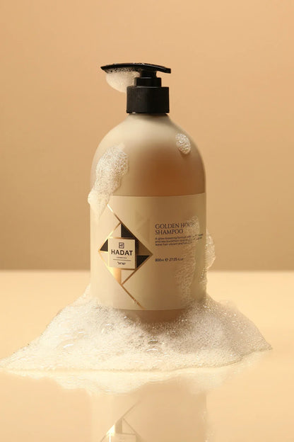 Golden Hour Shampoo lather and foam application detail