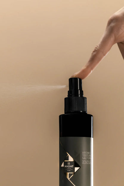 Hydro Texturizing Salt Spray in use