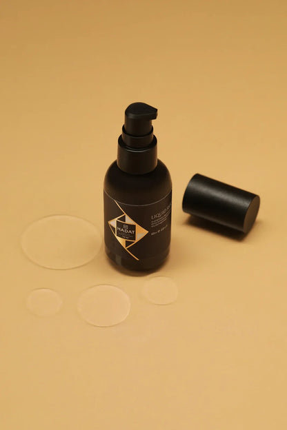 Hadat Liquid Silk Oil pump and texture context